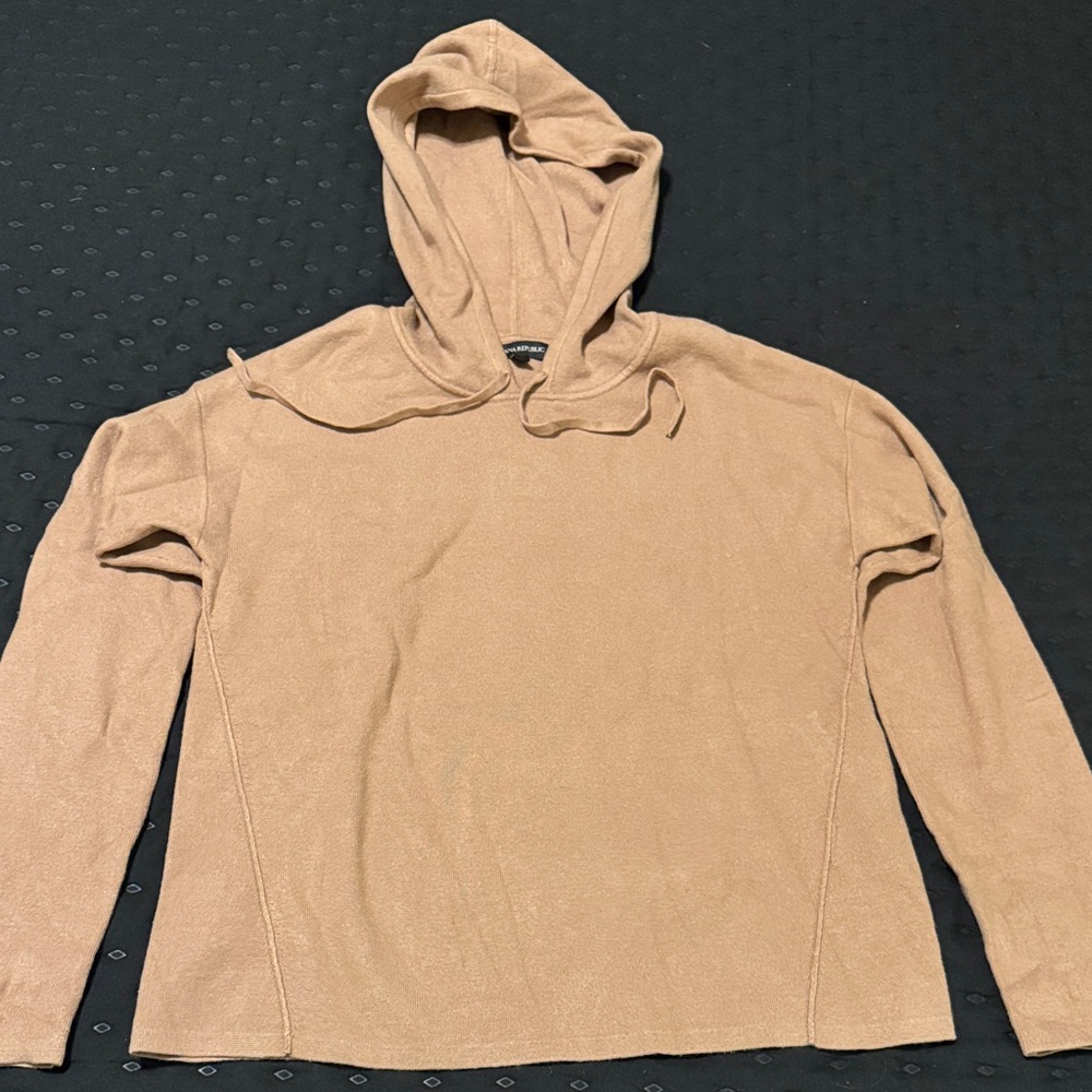 Chic Nude hooded super soft sweater